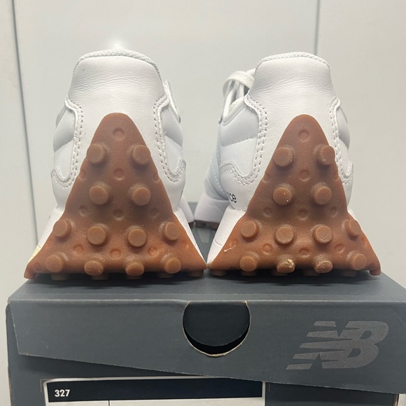 New Balance 327 Leather Women Sneakers Shoes White size 5.5  NEW  #WS327LS - Picture 12 of 15